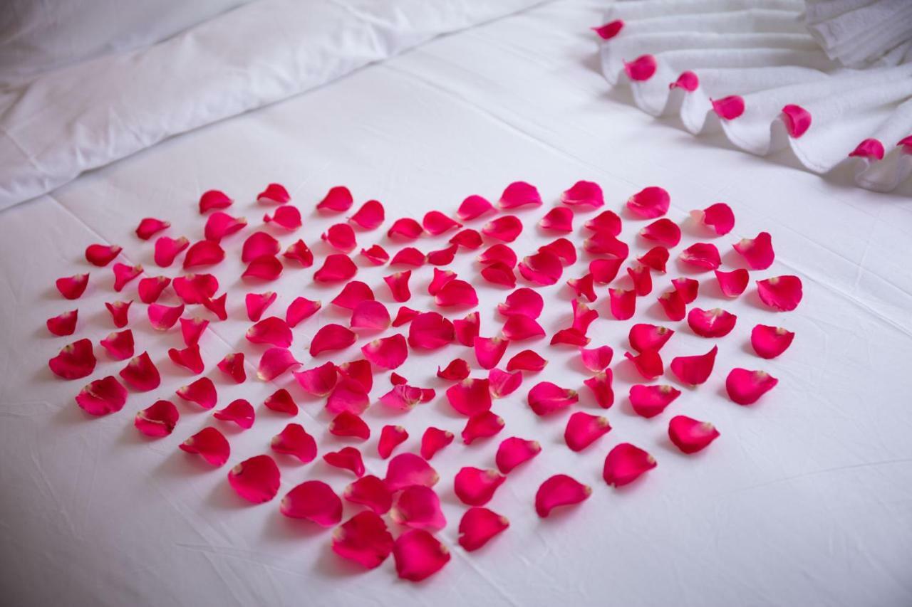 Hanoi Center Silk Lullaby Hotel And Travel Bagian luar foto