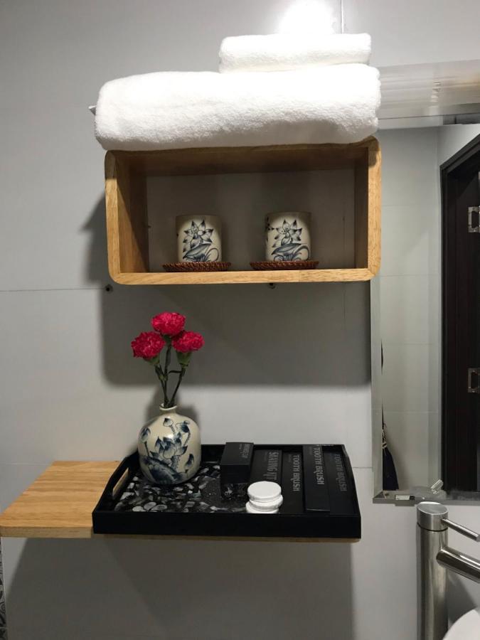 Hanoi Center Silk Lullaby Hotel And Travel Bagian luar foto